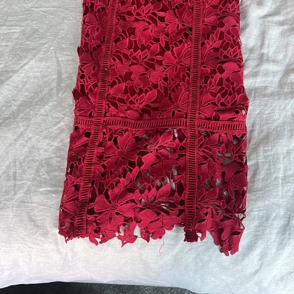 Red dress, perfect for wedding - Picture 4 of 5